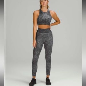 Lululemon SET Ebb to train legging and bra sz 10